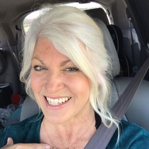 Meet your Posher, Peggy